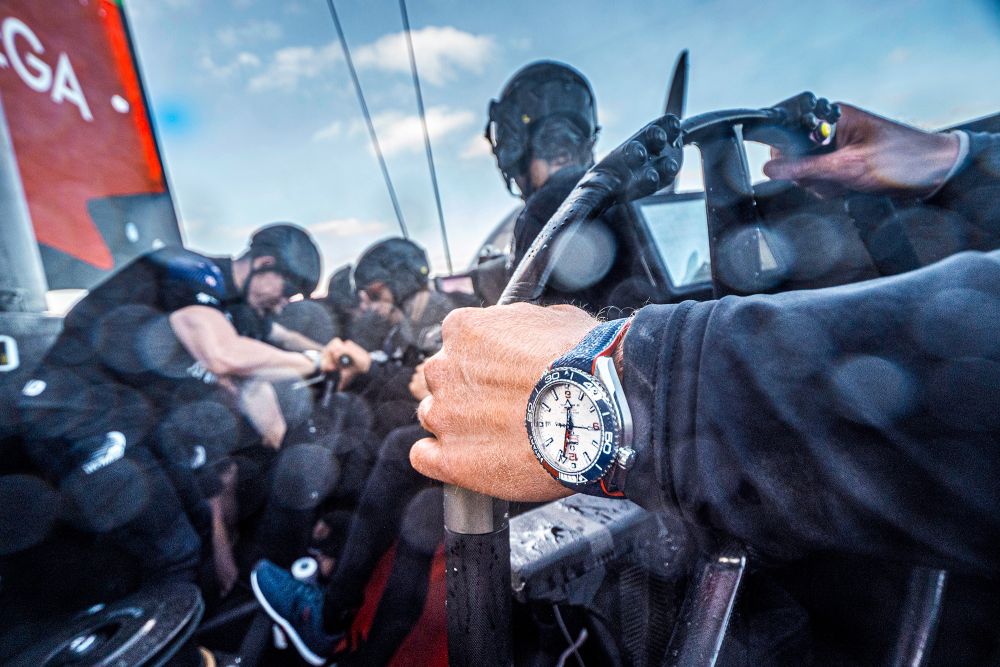 2020 ETNZ Emirates Team New Zealand pr2 red