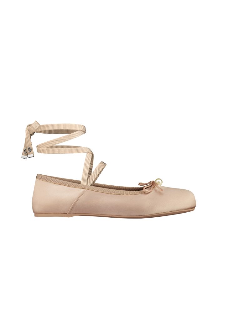 113 Dior Mode Femme Spring Summer 2024 Acc KCB880SGGS19U E02