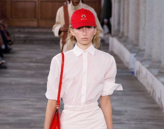 BALLY SS24 show look front portrait23 Kopie