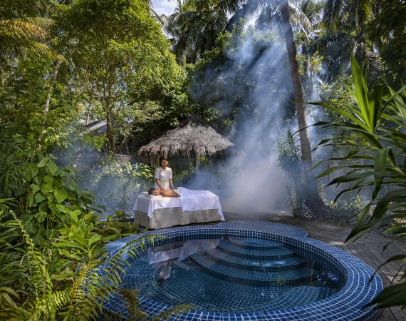 Drift Spa Spa Garden Massage c Niyama Private Islands Maldives