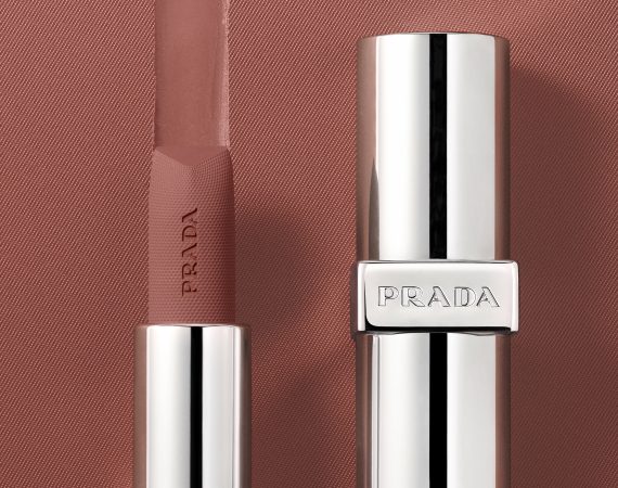 Prada Beauty 24 Monochrome Nude Series SM B107 Secondary StillLife PackTexture 16x9 3614274098068 RVB jpg