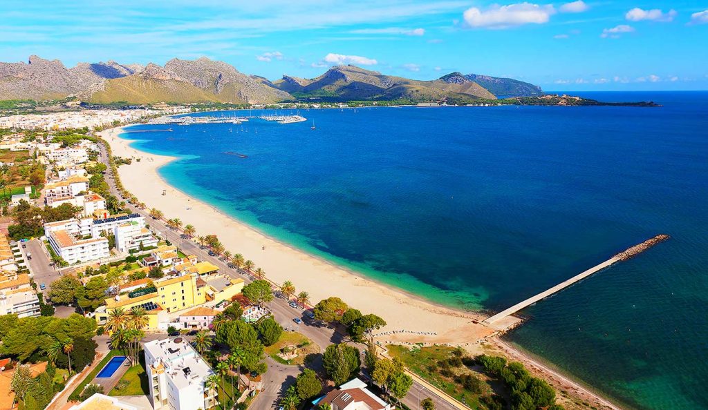01 Platja de Port de Pollenca %C2%A9 fincallorca 1024x594 1
