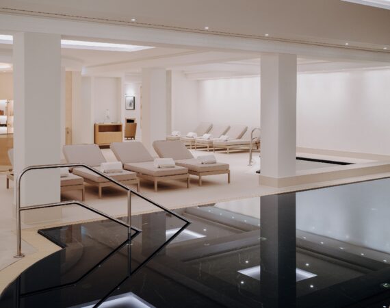 Hotel Adlon Kempinski ADLON POOL Black Pool