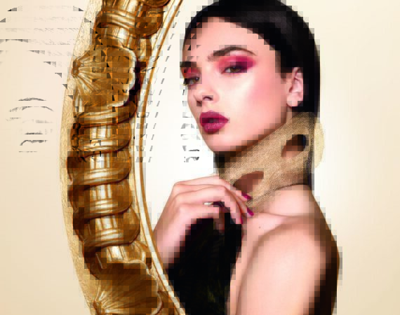 M093 HOLIDAYS ANIM 24 M01J DEVA LOOK ROUGE L4 F39