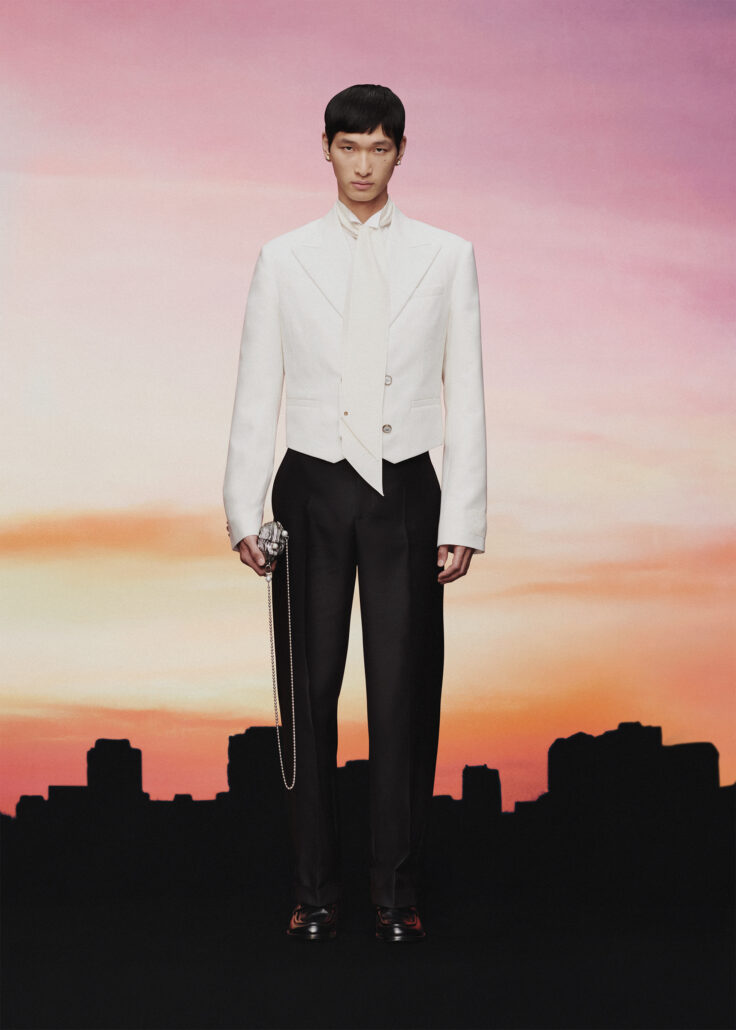LOUIS VUITTON MENrsquoS PRE FALL 2025 LOOK 2