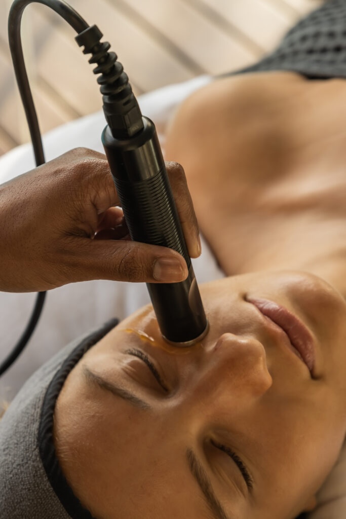 Ellerman House Spa Treatment 3 683x1024 1