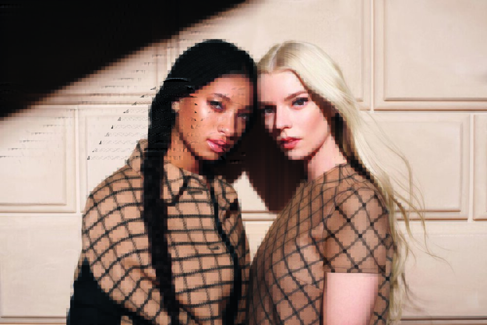 M128 FOREVER ASIE 25 M01K Duo Anya Willow MO L4 F39 1024x683 1