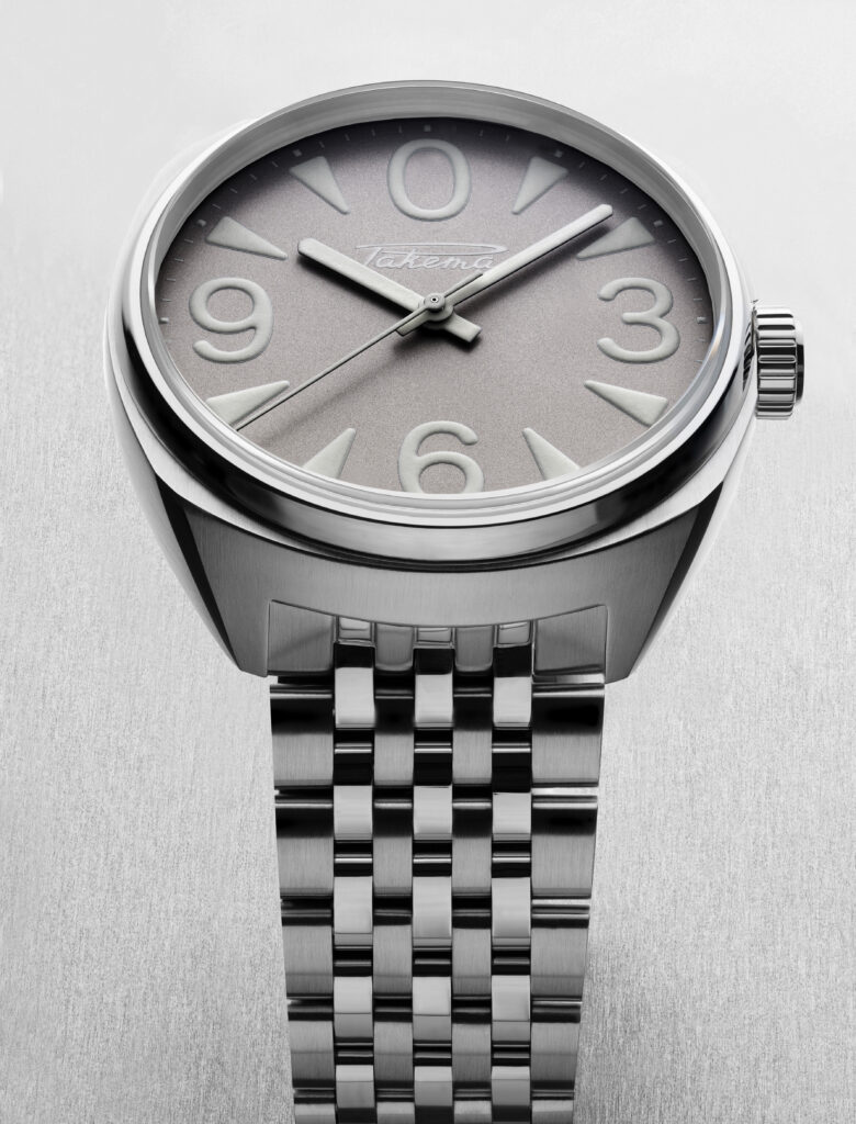 RAKETA W 11 16 30 0297 9 web 780x1024 1