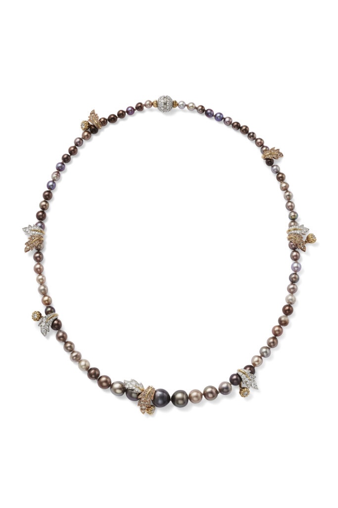 Tiffany Co. 75085486 NL BOP HJ v1 TM 122024 150dpi 683x1024 1