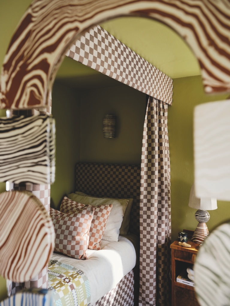 03 Harlequin x Henry Holland BlenetsCheckMini 134227 06 768x1024 1