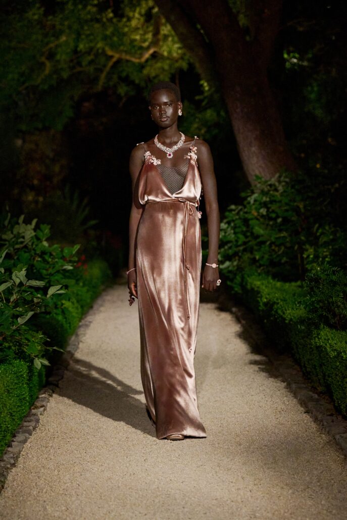 ©DIOR