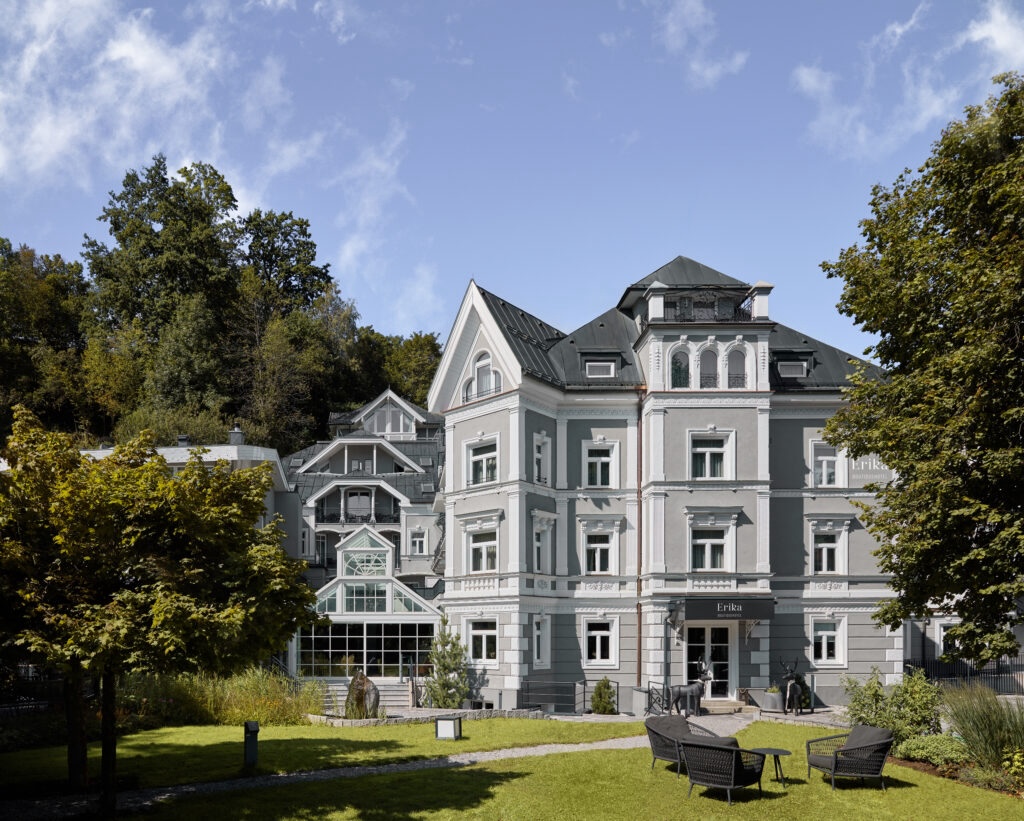 Erika Haus 3 01Himmel 01 1024x821 1