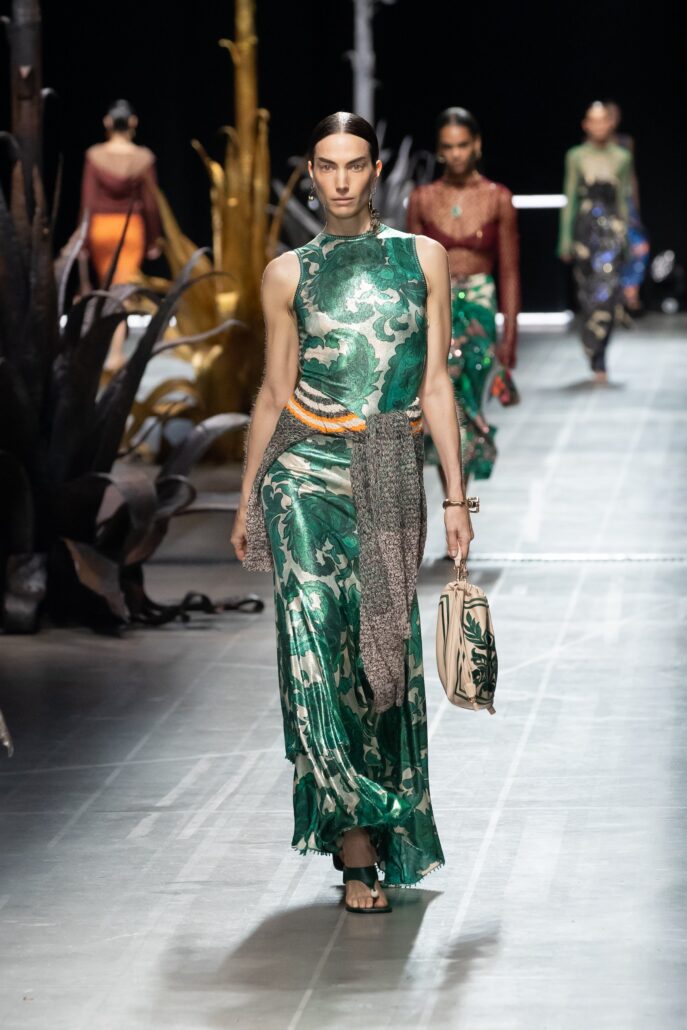 ©ETRO