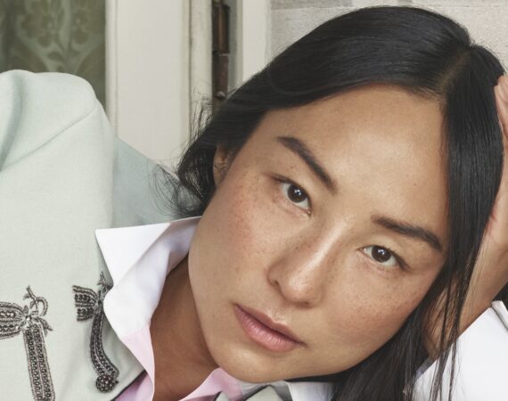 GRETA LEE © DAVID SIMS e1757583752352