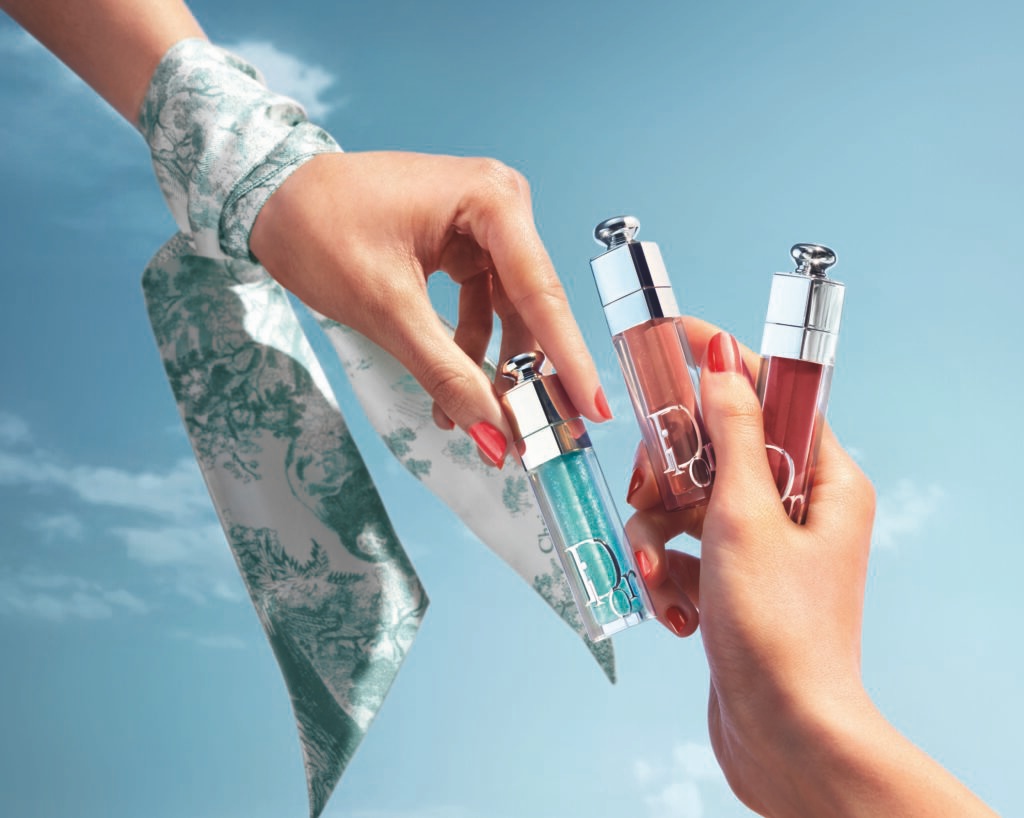 SUMMER 25 P06O TRIO LIPMAX SMPL b CROP SW F39 1024x818 1