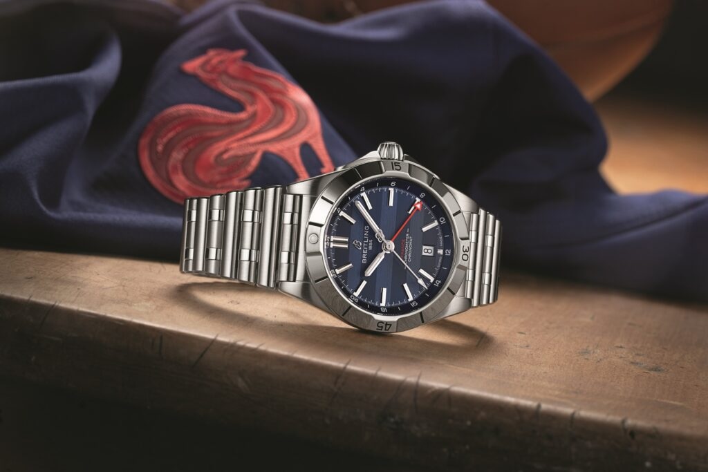 19 Breitling Chronomat 40 Six Nations France Ref. A323989B1C1A1 StillLife CMYK 1024x683 1