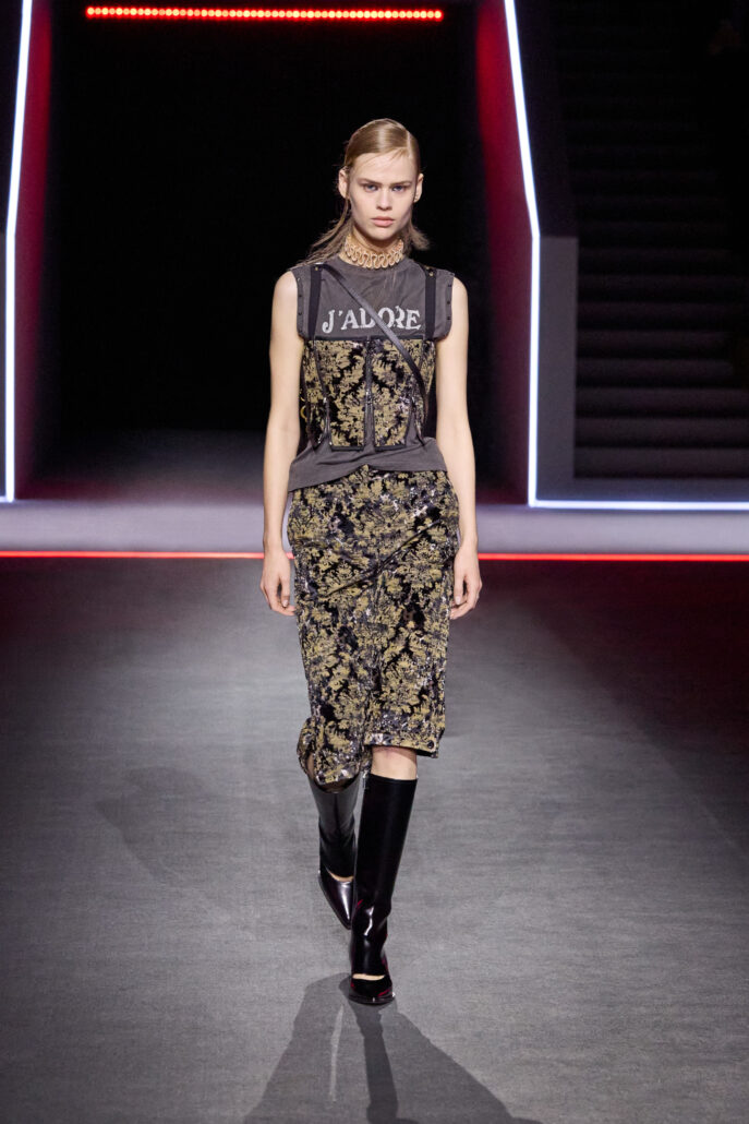 27 DIOR MODE FEMME FALL WINTER 2025 2026 LOOK 27