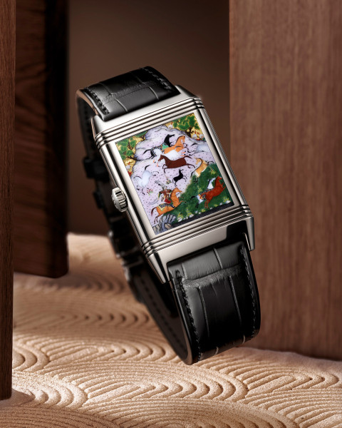 800 2025 q39334s4 reverso shahnameh levitation2 srgb 4 5