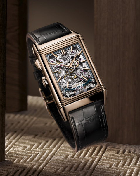800 2025 q7122480 reverso minute repeater levitation2 adobe98 4 5