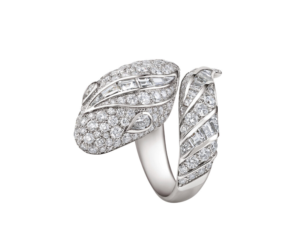 Bvlgari Serpenti Viper Ring Weissgold EUR PaA 1 1024x799 1