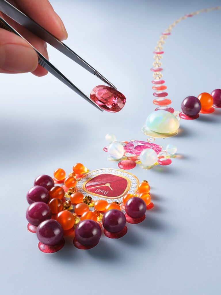 PIAGET SWINGING SAUTOIR G0A50063 SF 2 768x1024 1