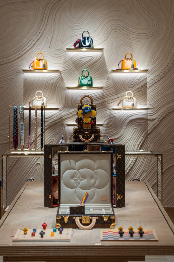 Store @Louis Vuitton