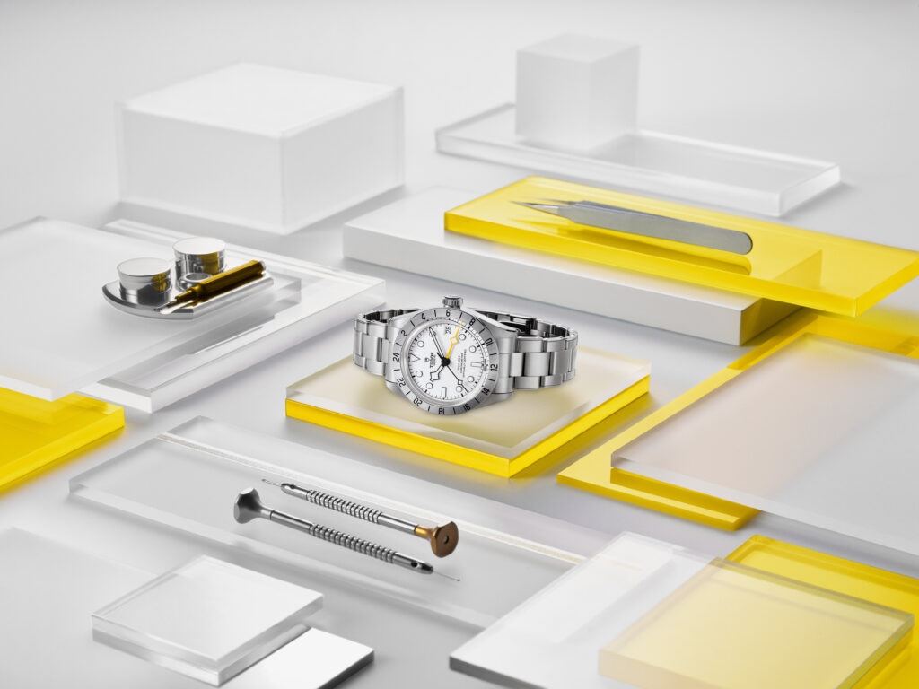 TUDOR NP25 BLACK BAY PRO LIFESTYLE 2 1024x768 1