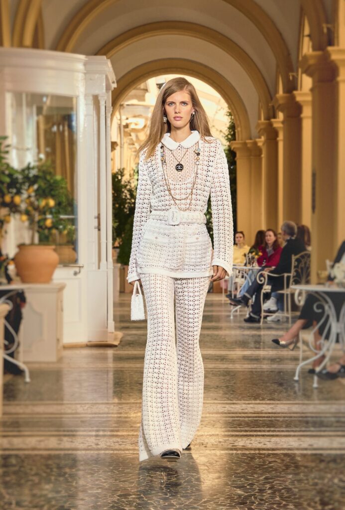 chanel cruise 2025 26 collection look 40 LD 693x1024 1