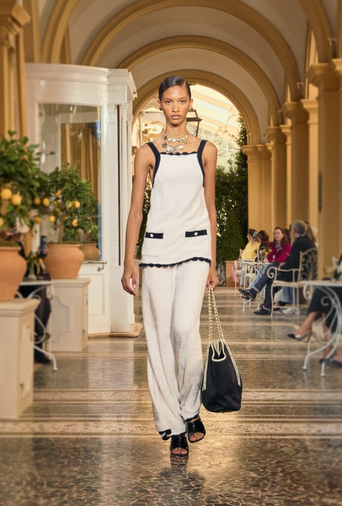 chanel cruise 2025 26 collection look 5 LD 693x1024 1