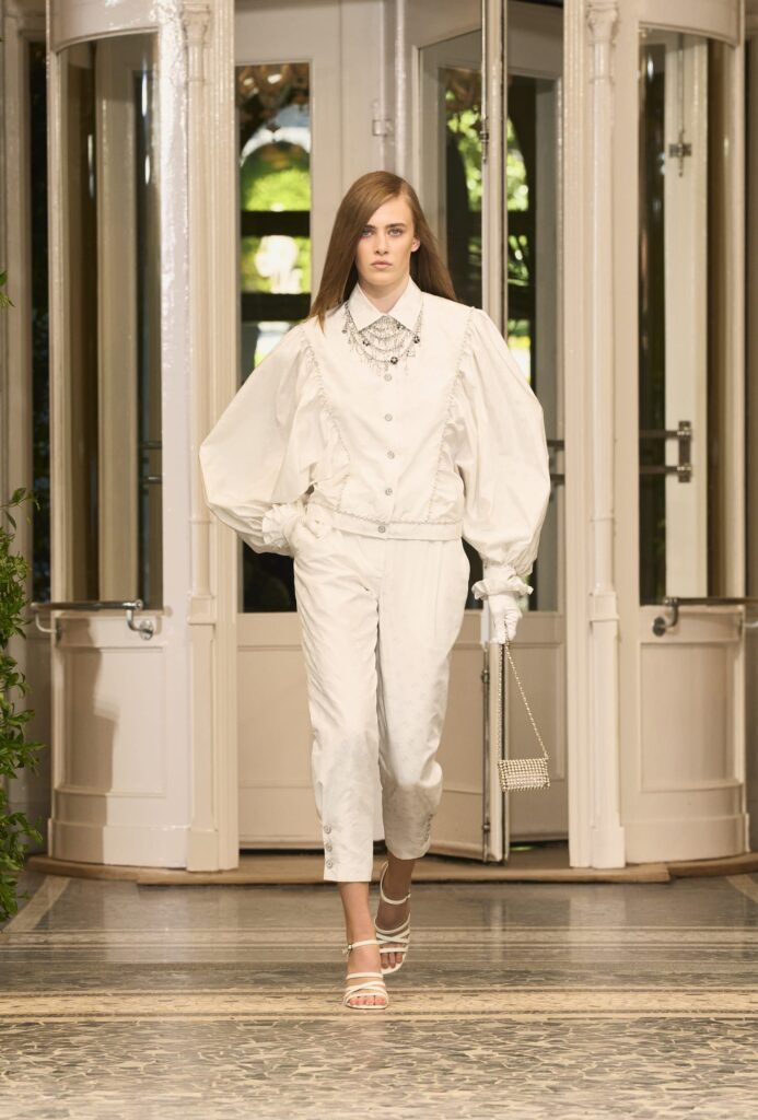 chanel cruise 2025 26 collection look 61 LD 693x1024 1