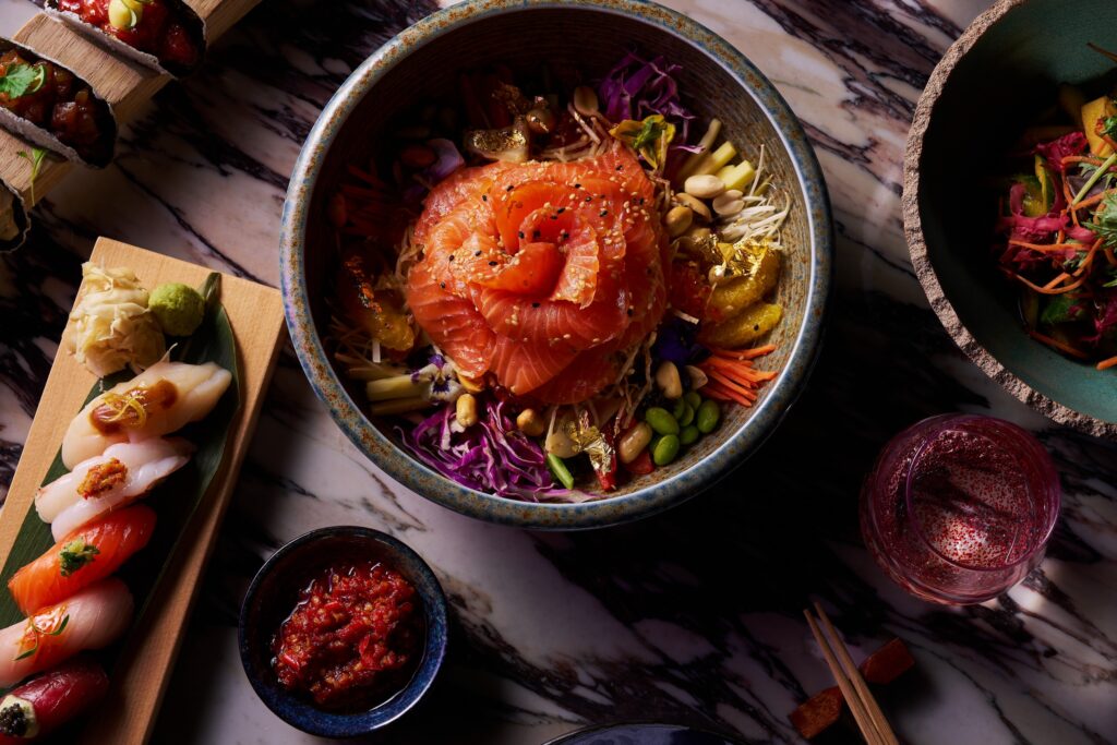 Salmon Sashimi Salat im Ling Ling ©Atlantis The Royal