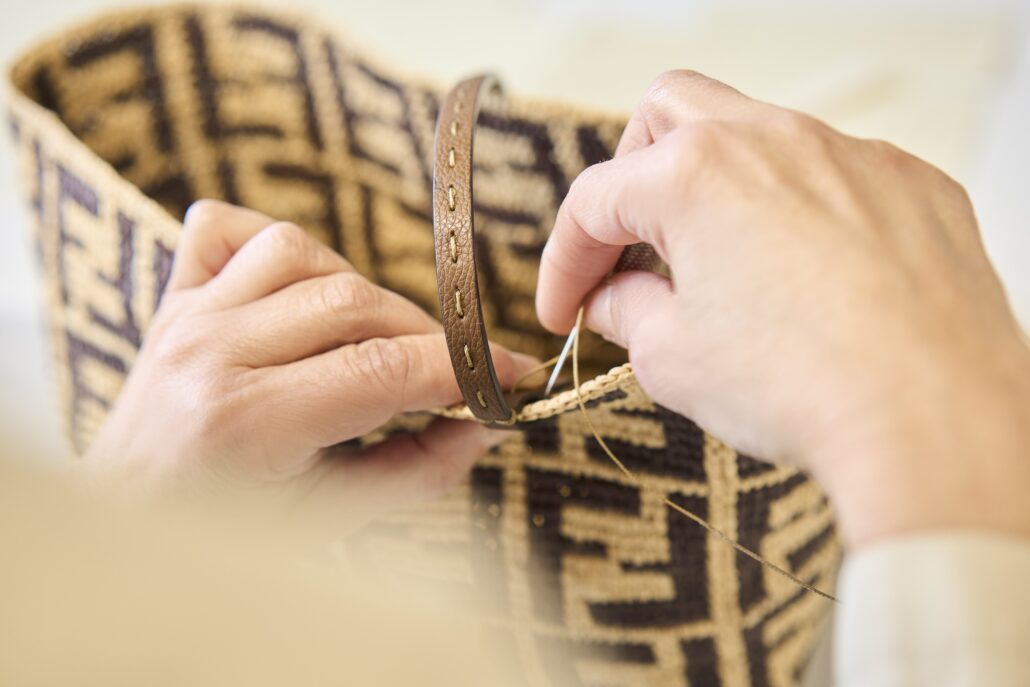 07 FENDI Summer 2024 M4W Roll Bag Making Of Images