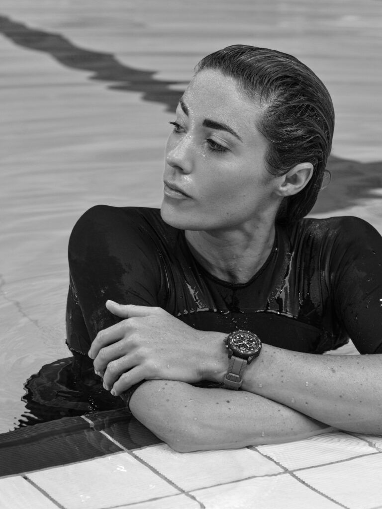 46 Breitling Triathlon Squad Lucy Charles Barclay Endurance Pro 38 Ref. X83310F61B1S1 RGB 768x1024 1