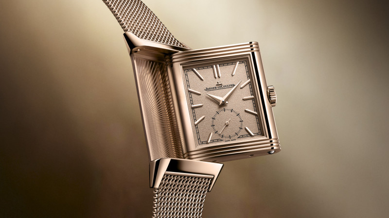 800 2025 q713216j reverso trib ss milanaise closeup1 adobe98 16 9