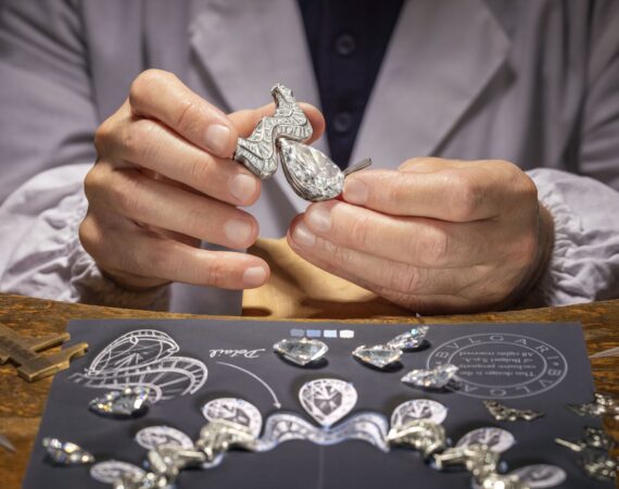 BVLGARI SERPENTI AETERNA NECKLACE MAKING OF IMAGES 20