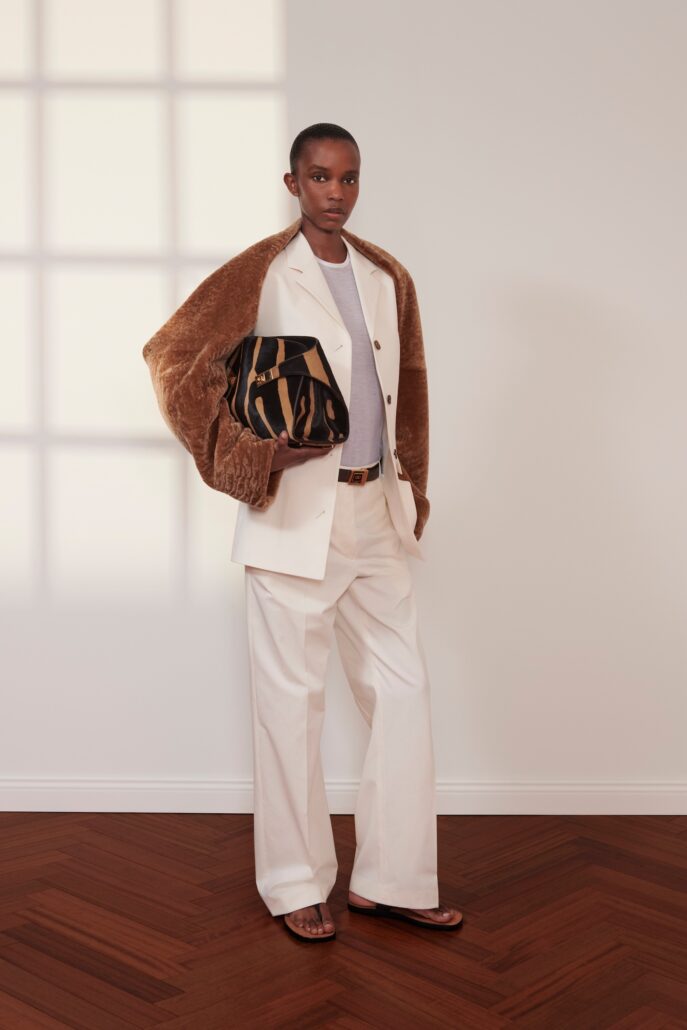 FERRAGAMO SF PS26 LB LOOK 02 01