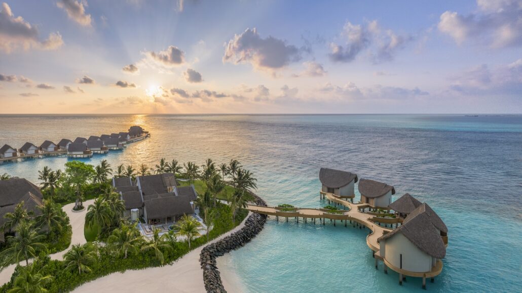 JW Marriott Kaafu Atoll Island Resort Spa Sunrise