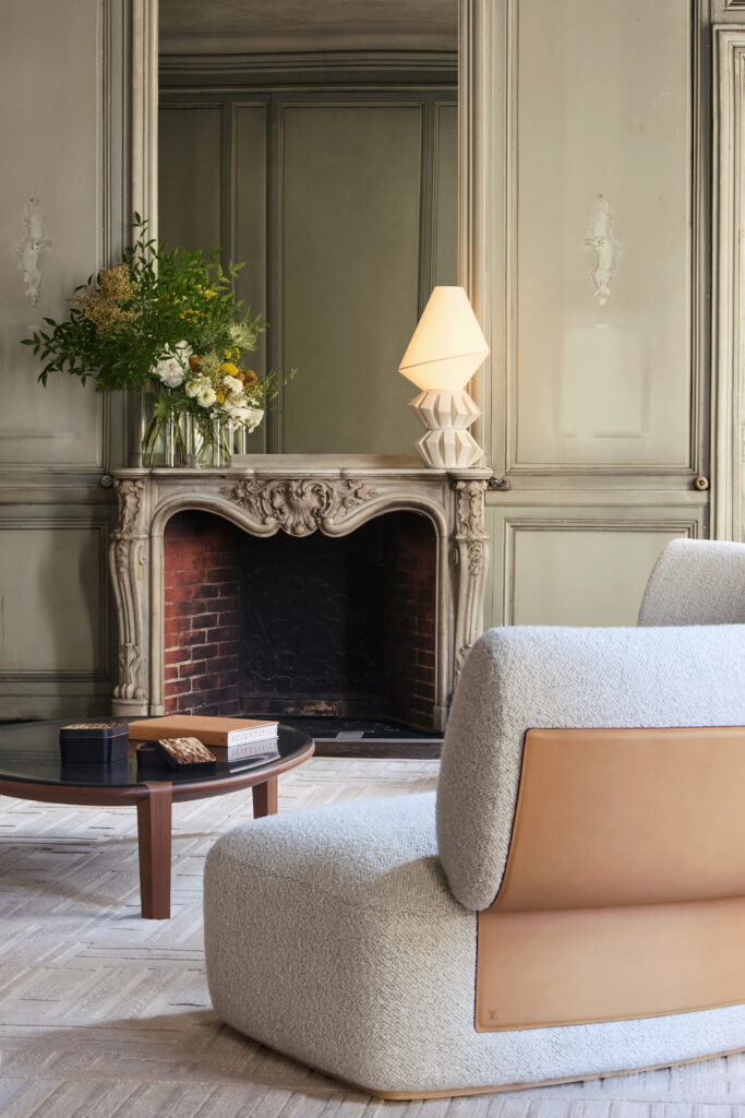 LV PATRICK JOUIN SOFA 1 683x1024 1