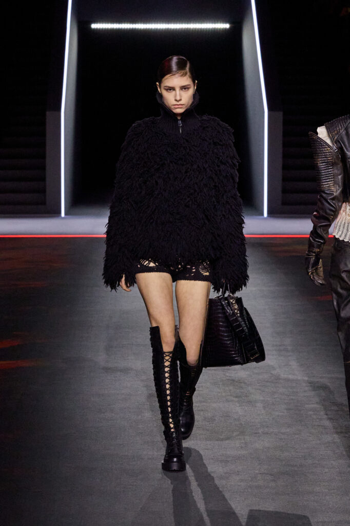 45 DIOR MODE FEMME FALL WINTER 2025 2026 LOOK 45 682x1024 1