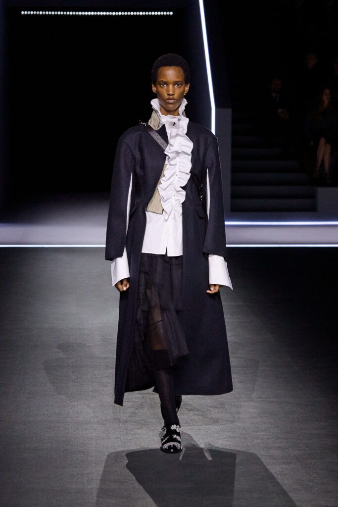 9 DIOR MODE FEMME FALL WINTER 2025 2026 LOOK 9 683x1024 1