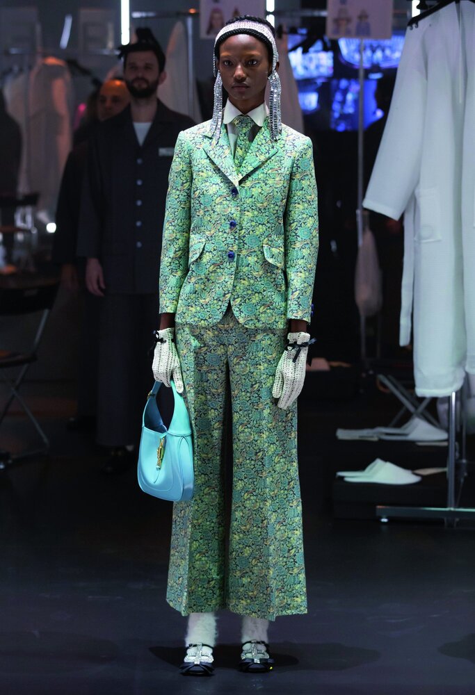 GUCCI W FW DIGITAL LOOK47 scaled 2