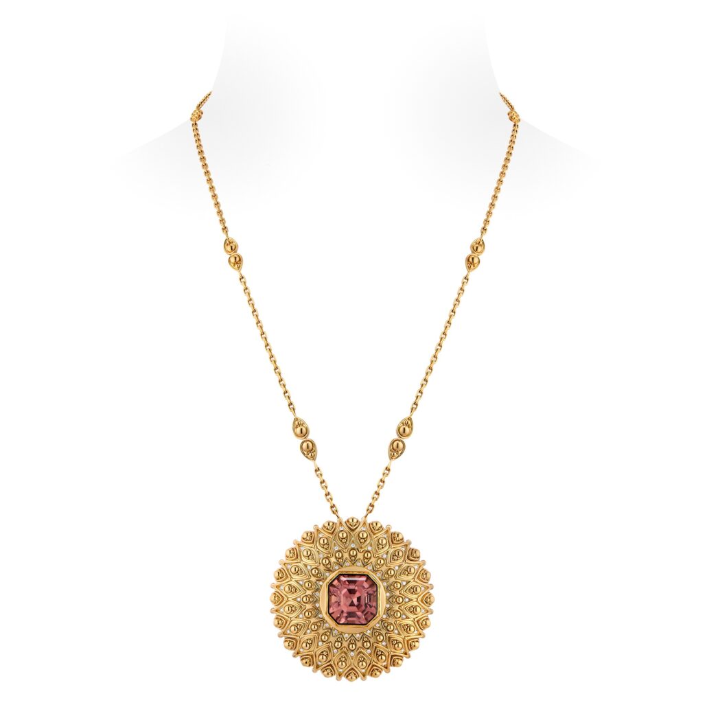 JOY PENDANT LOUIS VUITTON VIRTUOSITY COLLECTION LOUIS VUITTON HIGH JEWELRY