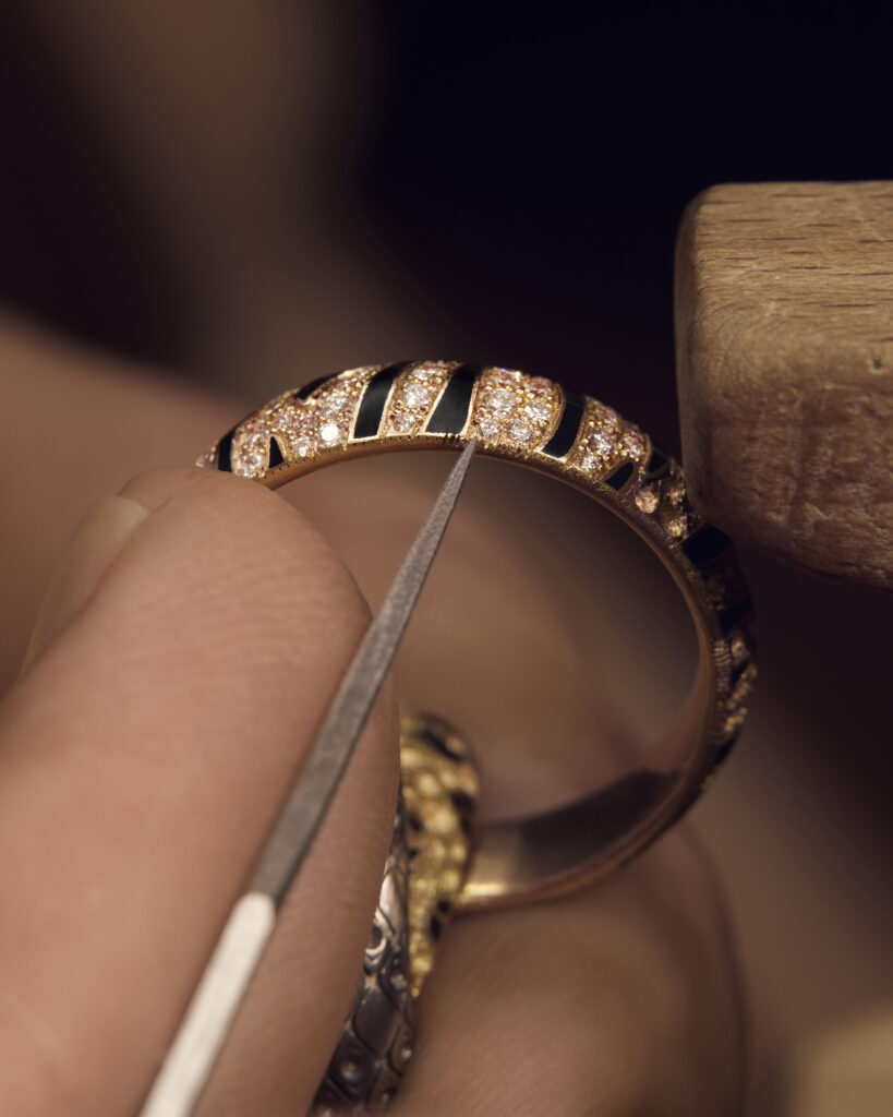 TRINITY STILL 06 Julien T Hamon ∏ Cartier rights end 30.11.2026 819x1024 1