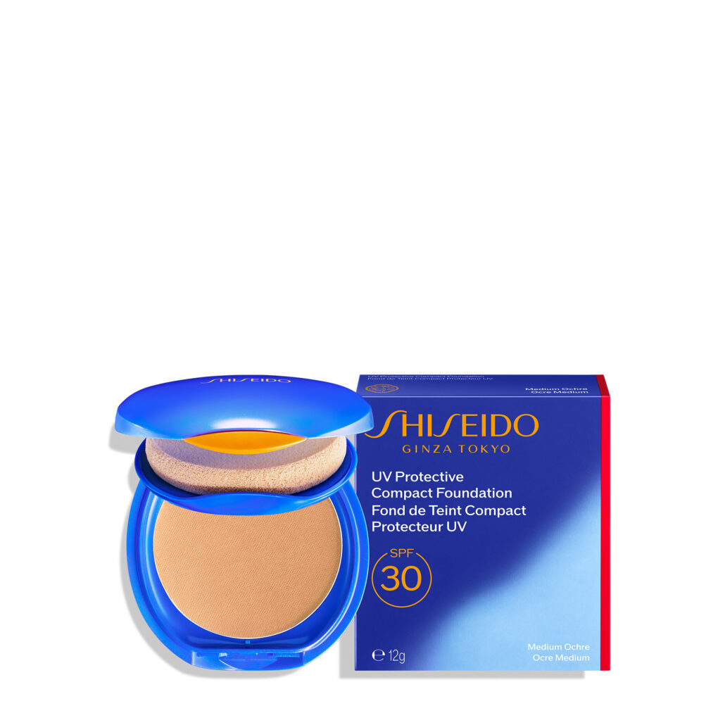 UV Protective Compact Foundation SPF30 Medium Ochre Product withCase 730852213180 3000px
