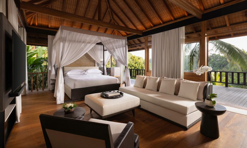 Wanakasa Residence COMO Shambhala Suite Bedroom