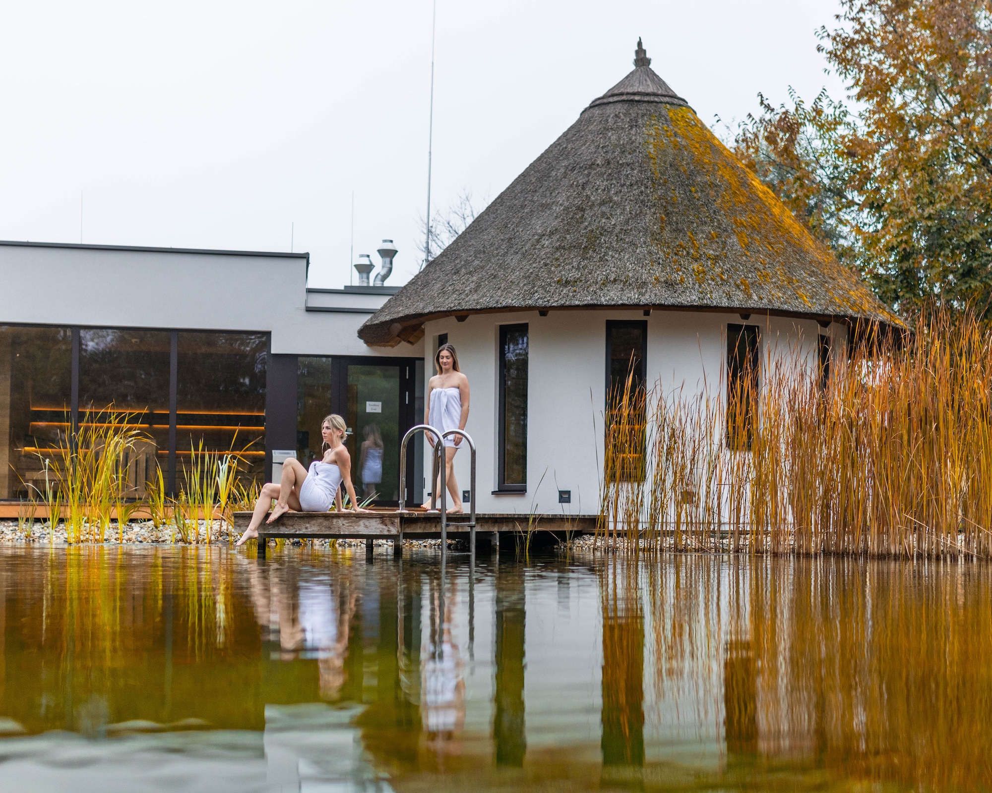 ansicht der schilfhuettensauna vila vita pannonia