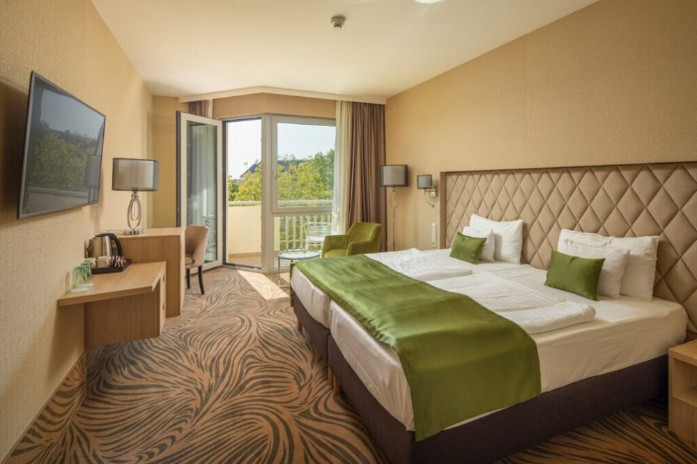 classic double room greenfield hotel spa 0 Kopie 1030x686 1 1024x682 1