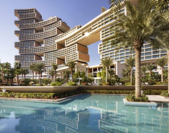 phy2023.din .nbtb .poolviewwithbuilding mr 1024x683 1