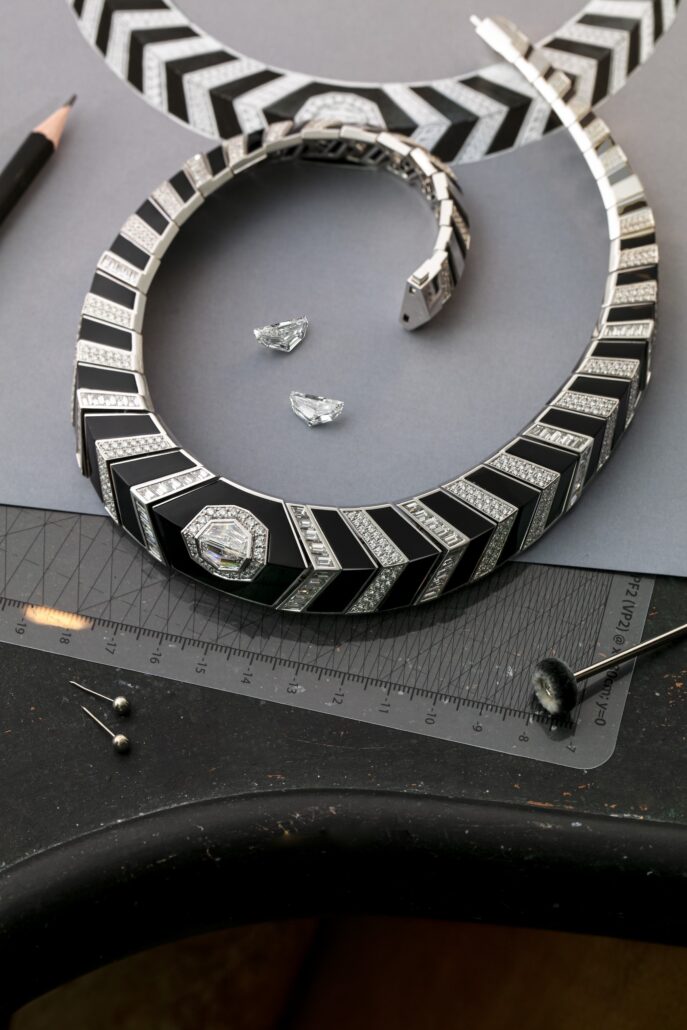 6 Messika Corporate Savoir Faire 2025 Collier Zebra Nmyama Still Life 916 © Pierre Verez