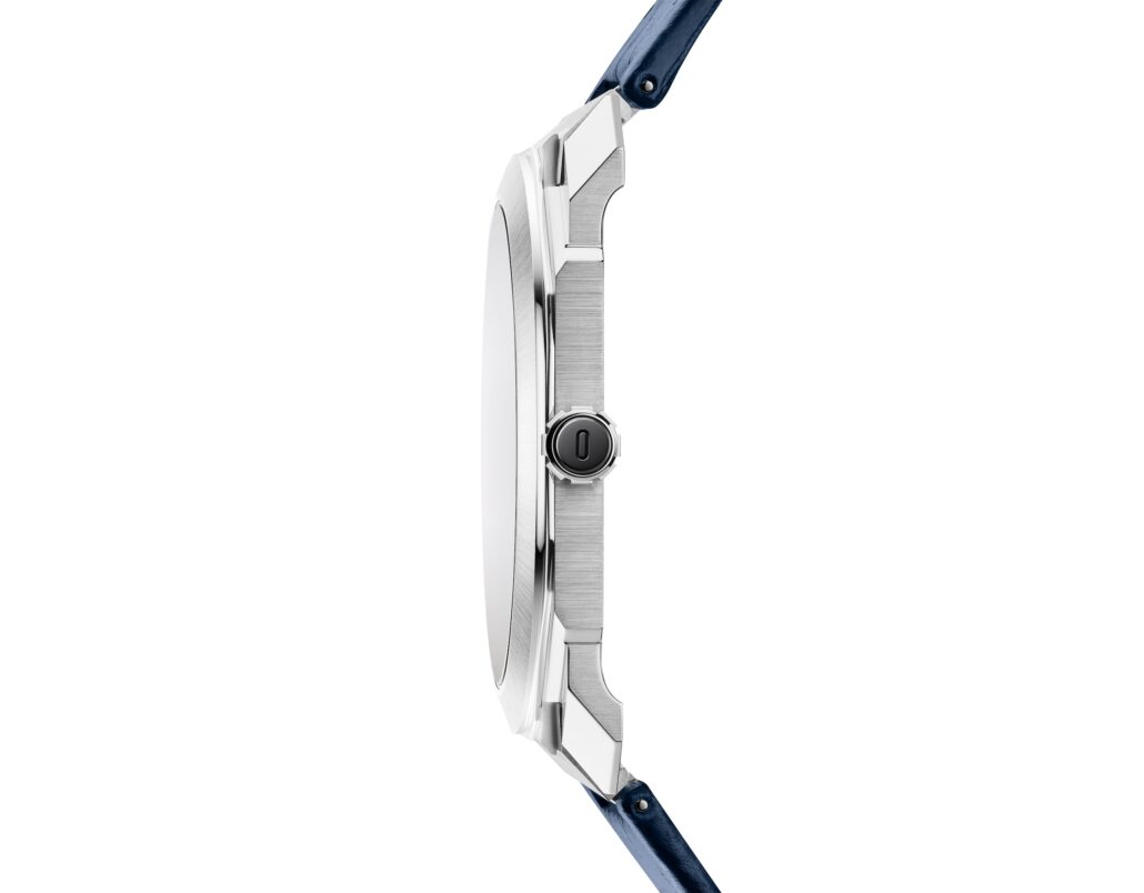 Bvlgari 2025 Octo Finissimo TB Blue Marble 104257 Packshot 04